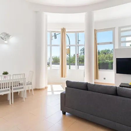 Apartment Loft Contemporary 1 Min *