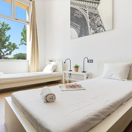 Loft Contemporary 1 Min *